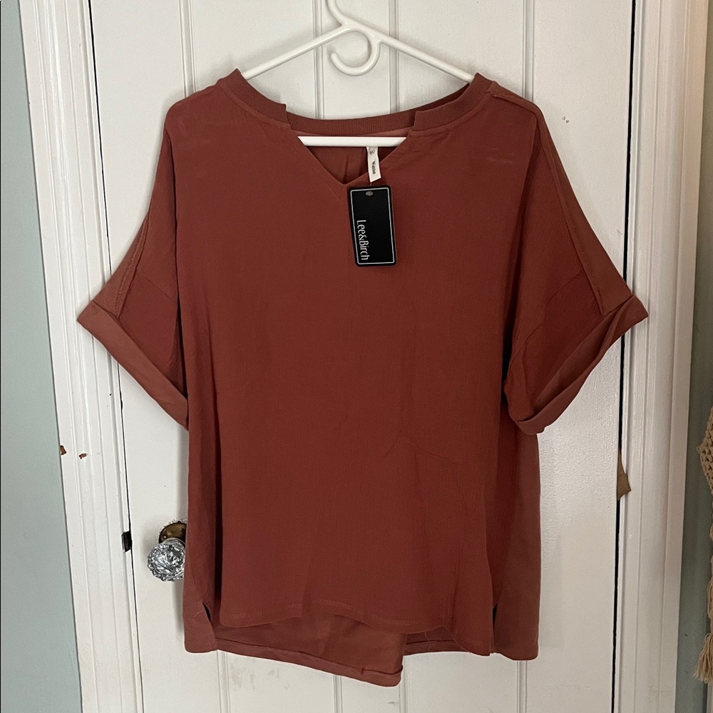 NWT Lee & Birch Wishlist gauzy M/L terracotta Top